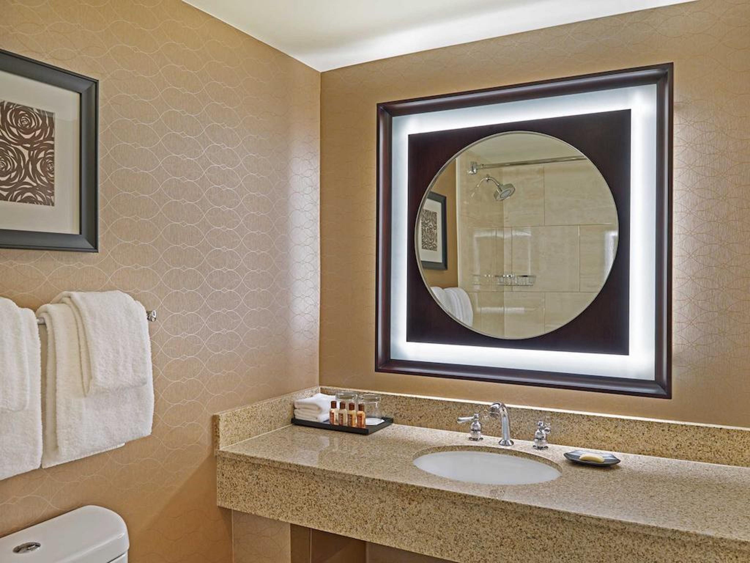 Sheraton Detroit Novi Exterior foto